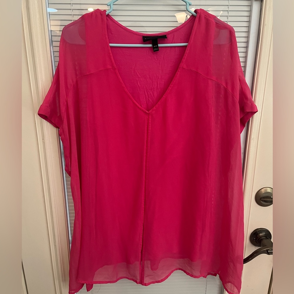 Short sleeve Lane Bryant top with undershirt